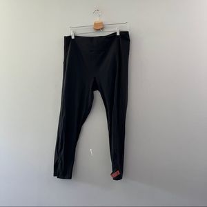 Zyia Active Black Workout Leggings Cropped Stretch